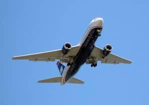 Plane-tips flying with kids